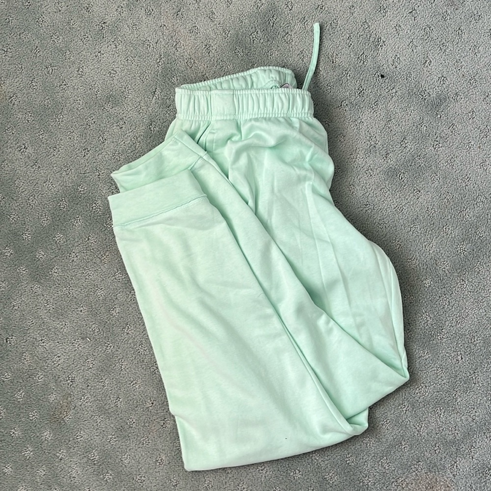 Nike joggers
